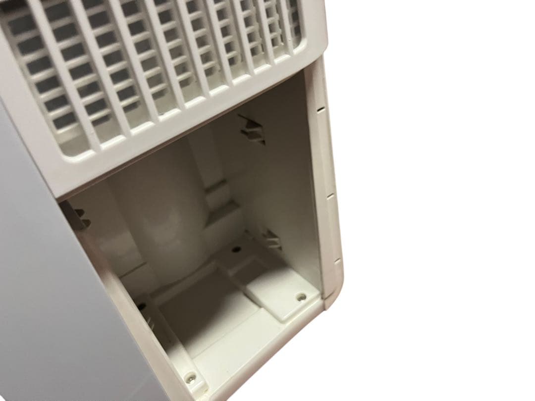 SHARP 衣類乾燥 除湿機 CM-J100 2019年 プラズマクラスター