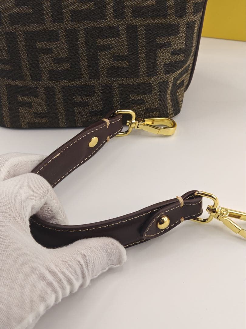 FENDI ズッカ柄 ミニハンドバッグ 2WAY ショルダーバッグ