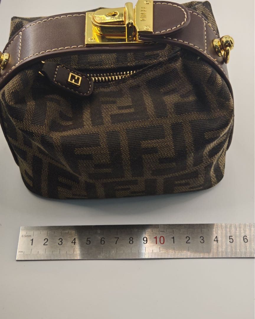 FENDI ズッカ柄 ミニハンドバッグ 2WAY ショルダーバッグ