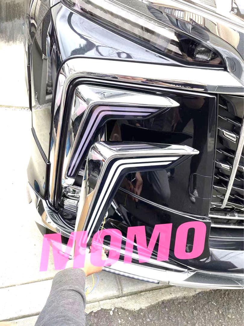 アルファード30後期 シグネチャーイルミブレード デイライト 流れるウインカー