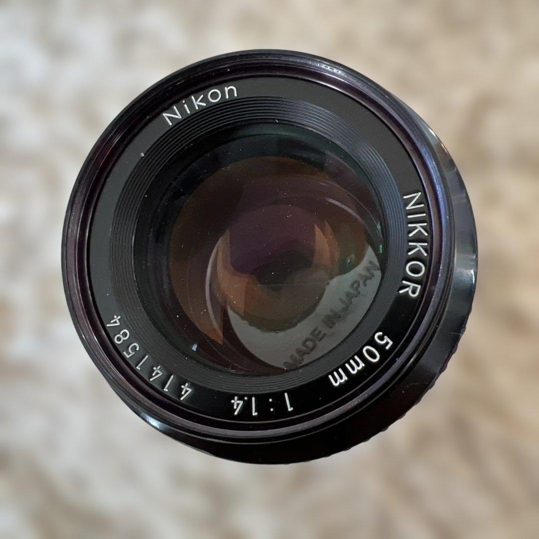 Nikon Nikkor 50mm f/1.4 単焦点レンズ