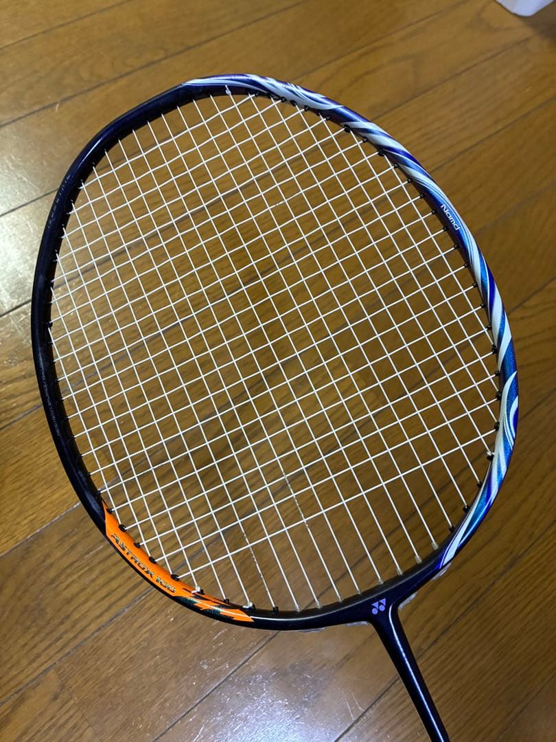 YONEX アストロクス100zz 4u5 ダークネイビー　廃盤　希少