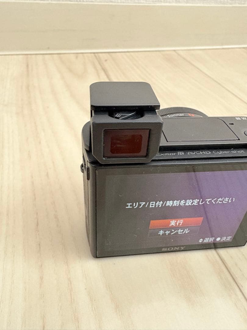ソニー　SONY Cybershot DSC-RX100M3
