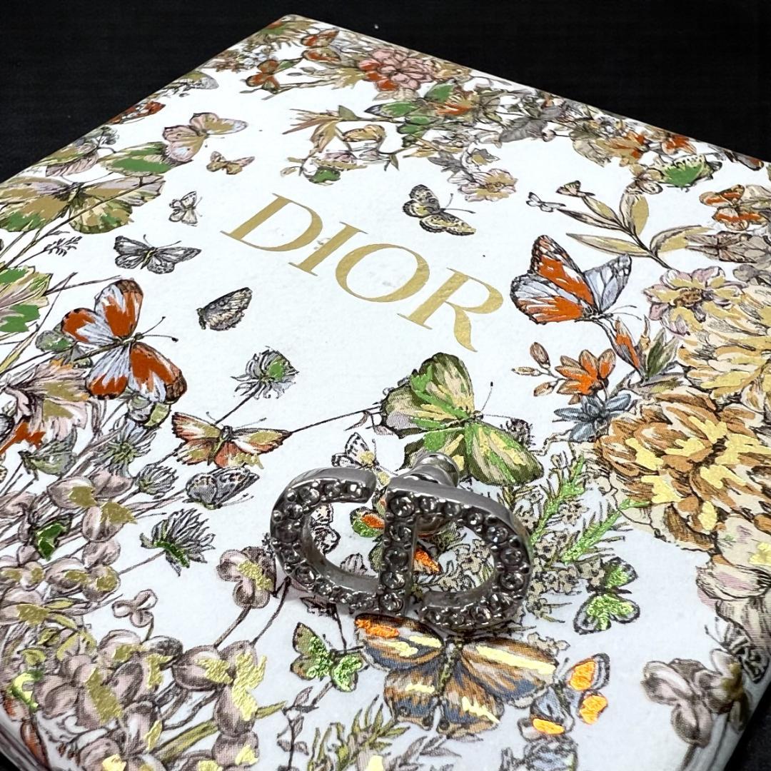 ✨正規品＆極美品‼️✨ディオール PetitCD ミニスタッド クリスタルピアス