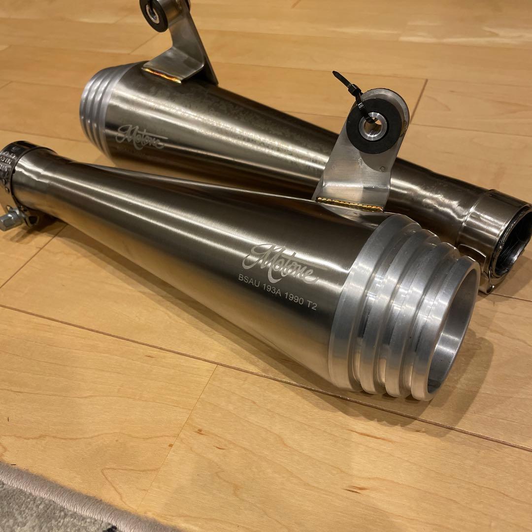 Motone ステンレス マフラー 2個セット トライアンフ スラクストンRS用