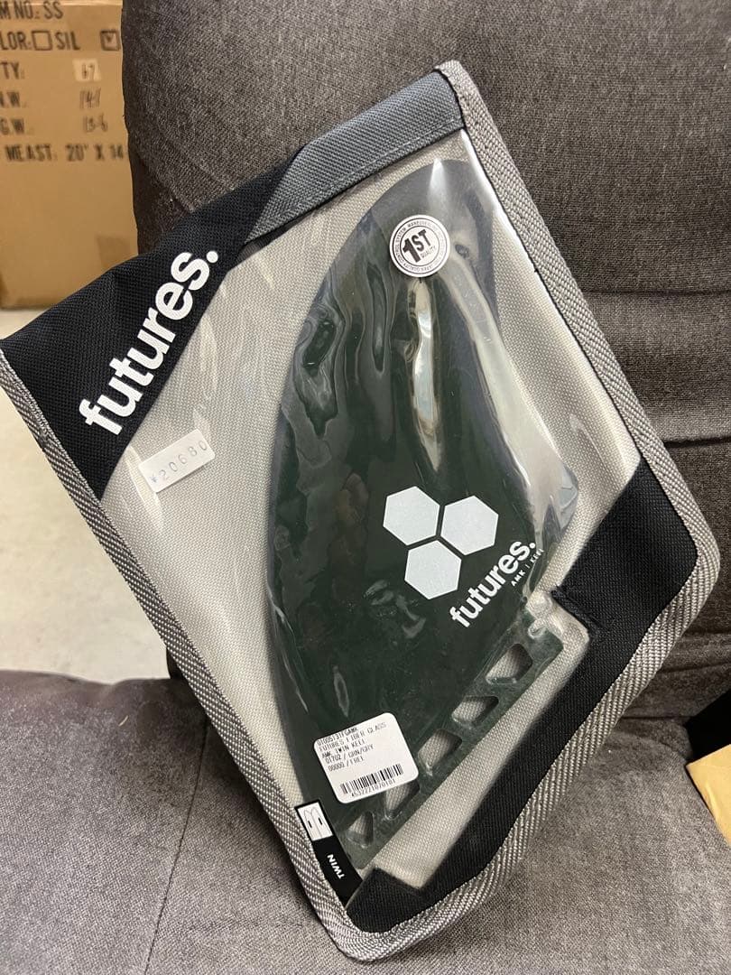 新品未使用品futures fin アルメリック キール