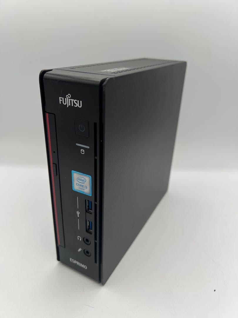 富士通 ウルトラスモールPC ESPRIMO Q556/P 11