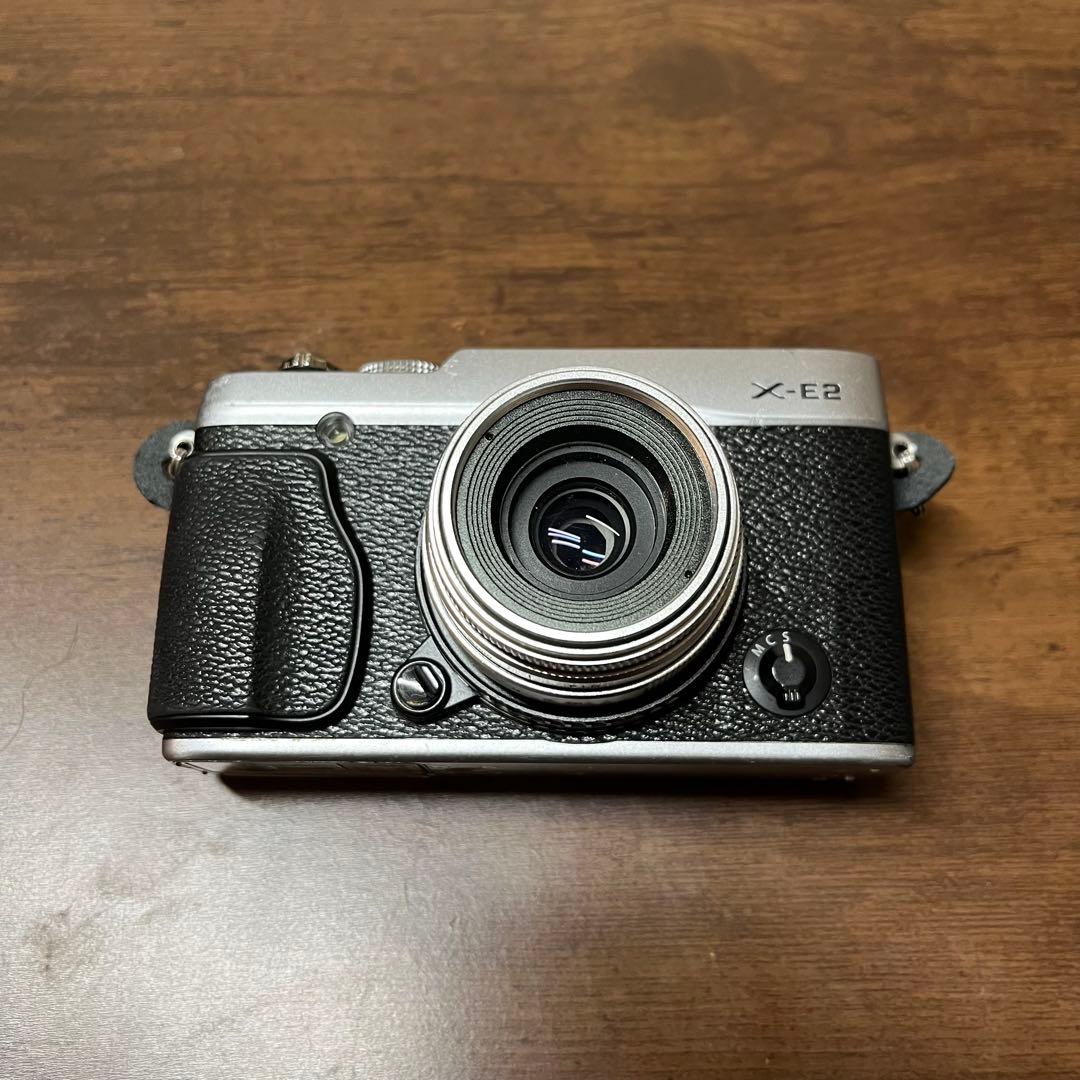 FUJIFILM X-E2 シルバー　レンズ2本付き