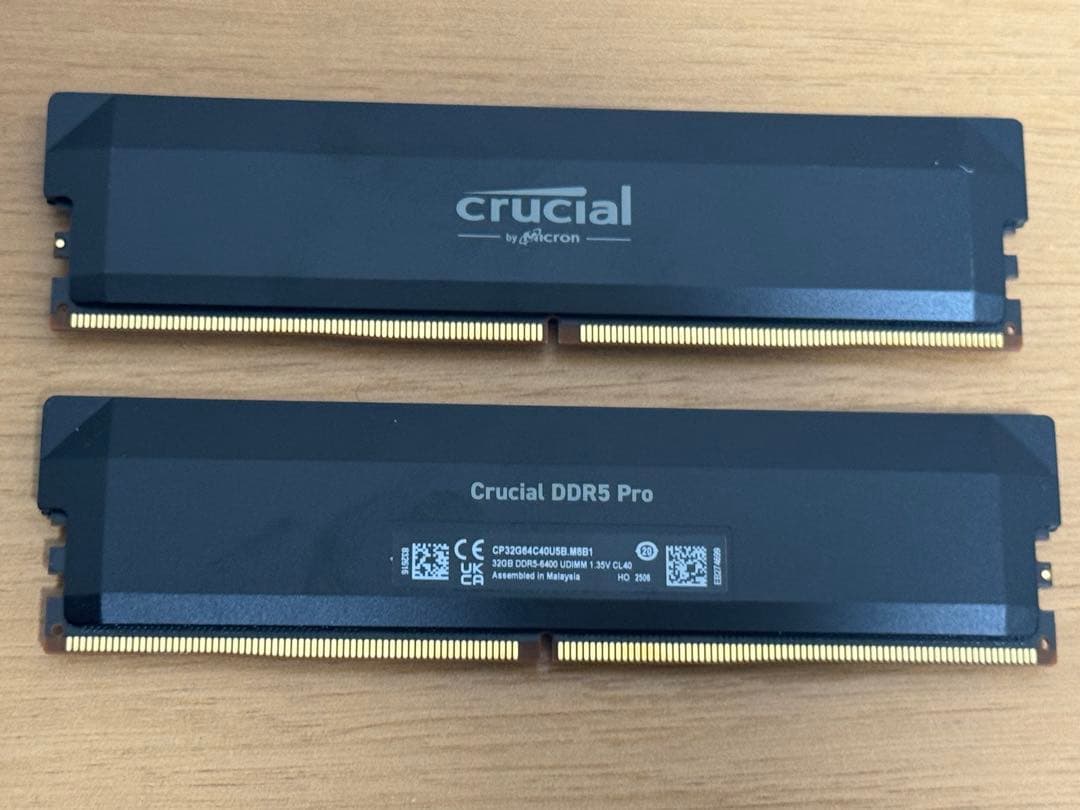 Crucial DDR5 メモリ　64GB(32GB x2 )6400MT/s