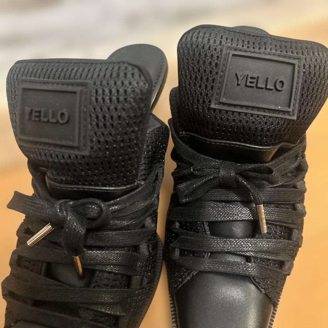 YELLO ブラック スニーカーサンダル