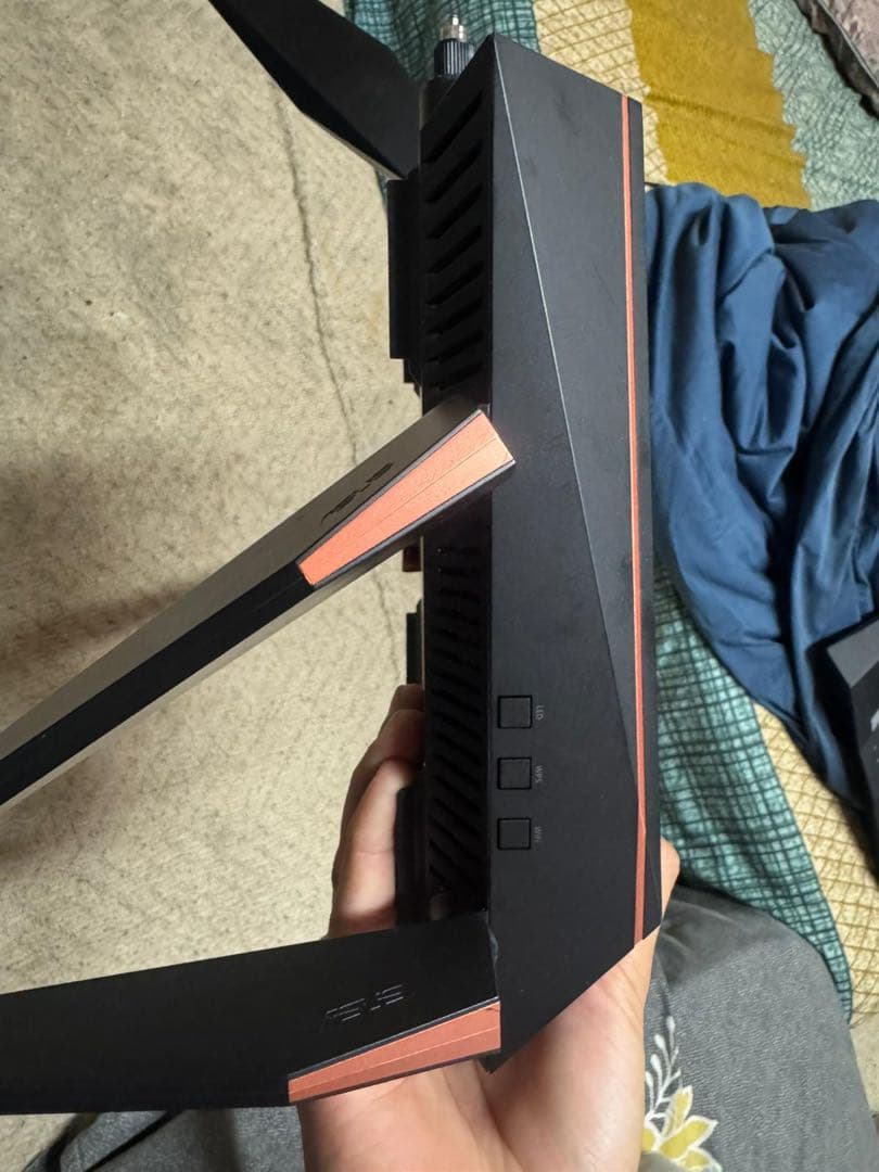 ROG ルーター 8ポート USBポート付き