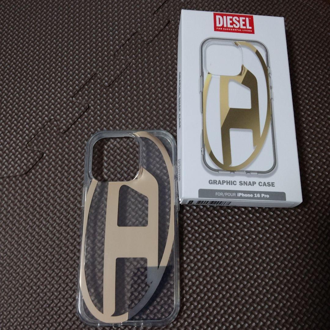 DIESEL グラフィックスナップケース iPhone 16 Pro