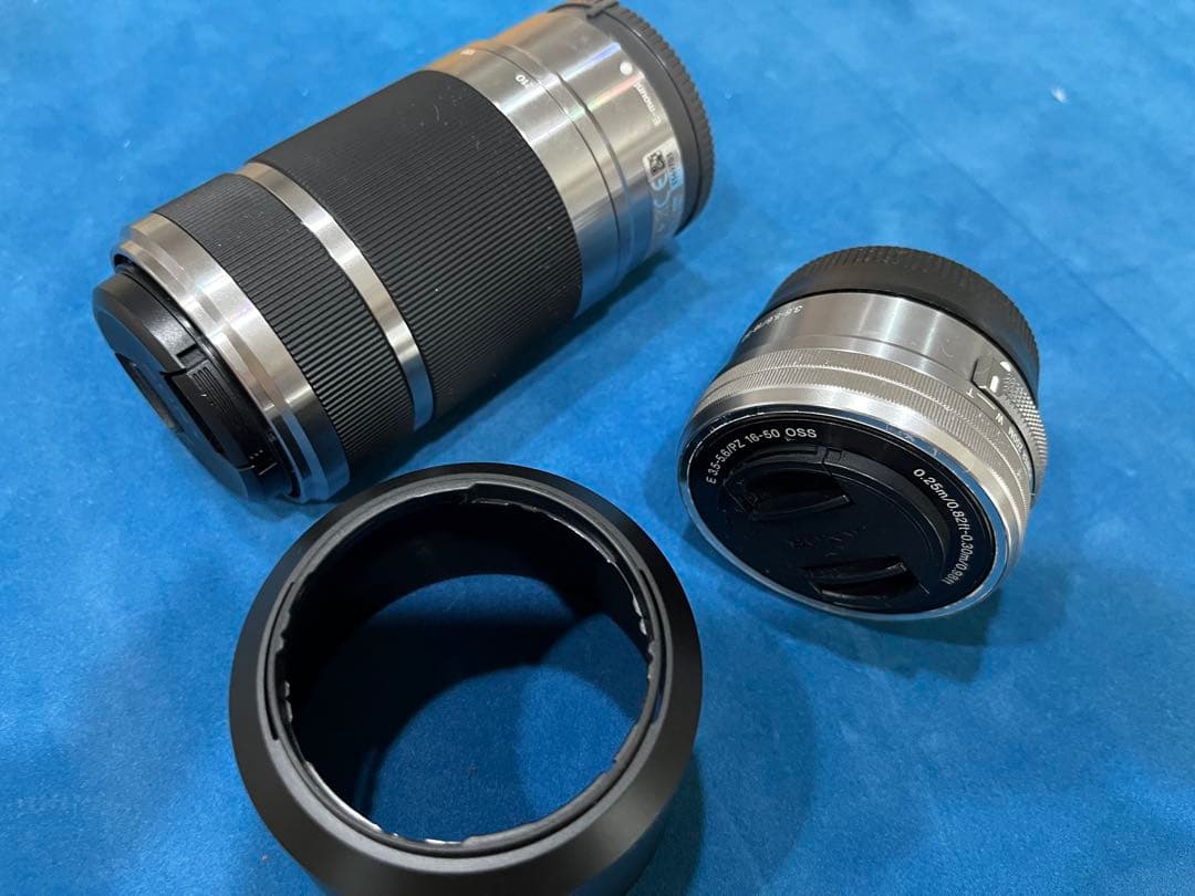 ダブルズームレンズキットソニー α6000付属