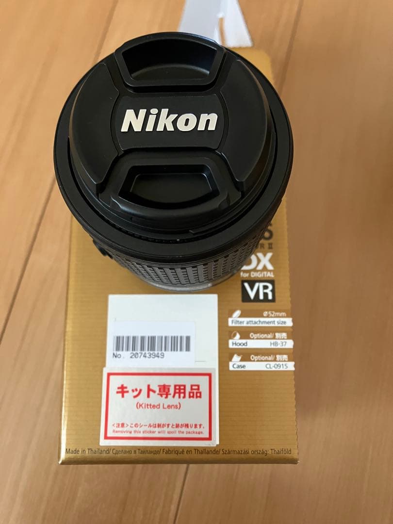 Nikon AF-S NIKKOR 55-200mm レンズ　ケーブル