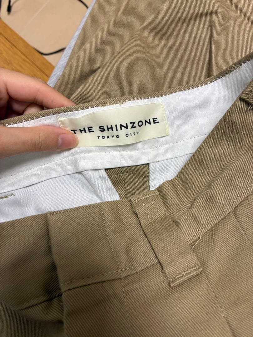 シンゾーン トムボーイパンツ ベージュ 36 タックパンツ