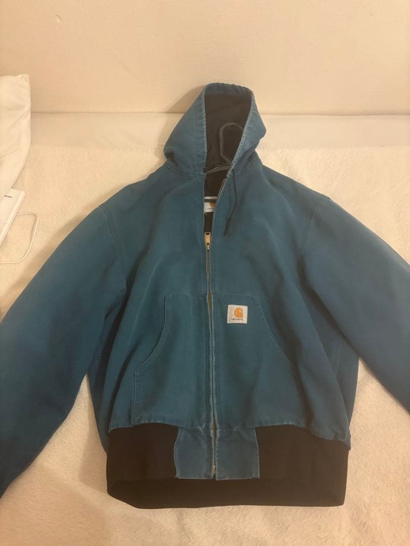 カーハートアクティブジャケット