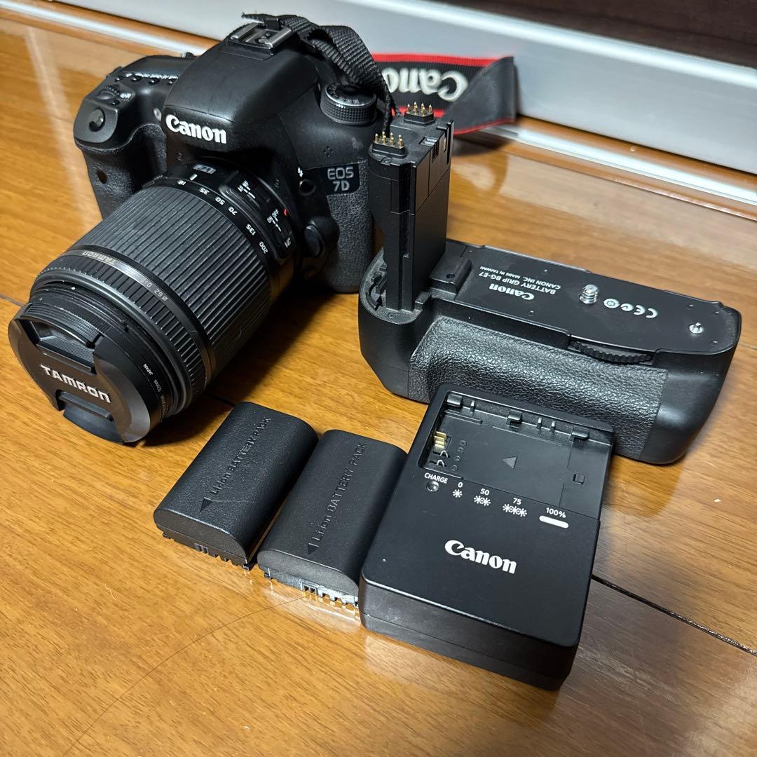 Canon EOS 7D デジタル一眼レフカメラ　高倍率ズームレンズセット