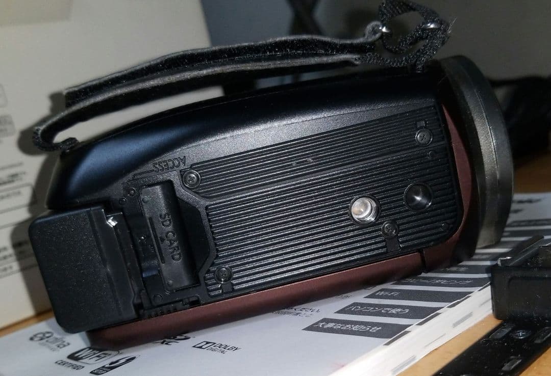 ボ*ン様 Panasonic HC-V620M ビデオカメラ　動作良好