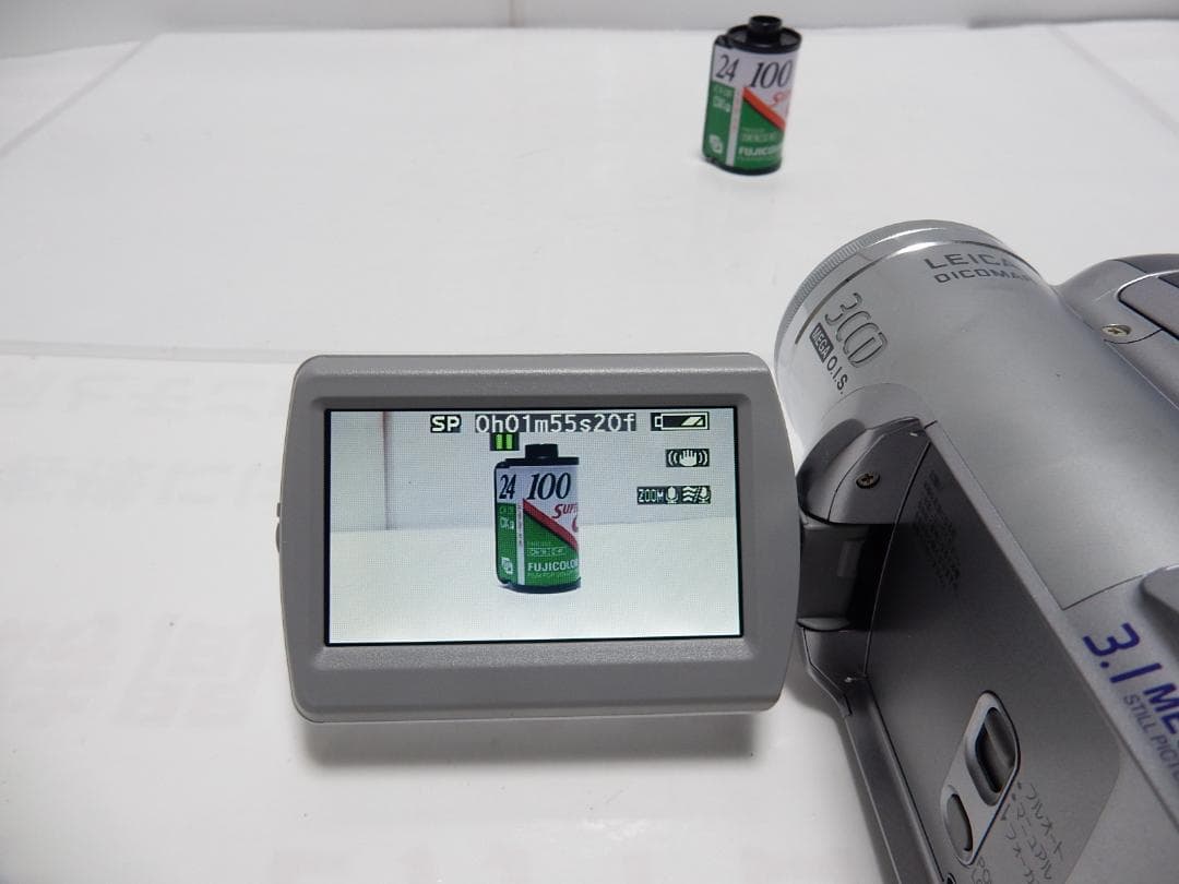 美品　大人気　動作品　Mini DV　パナソニックビデオカメラ　NV-GS300