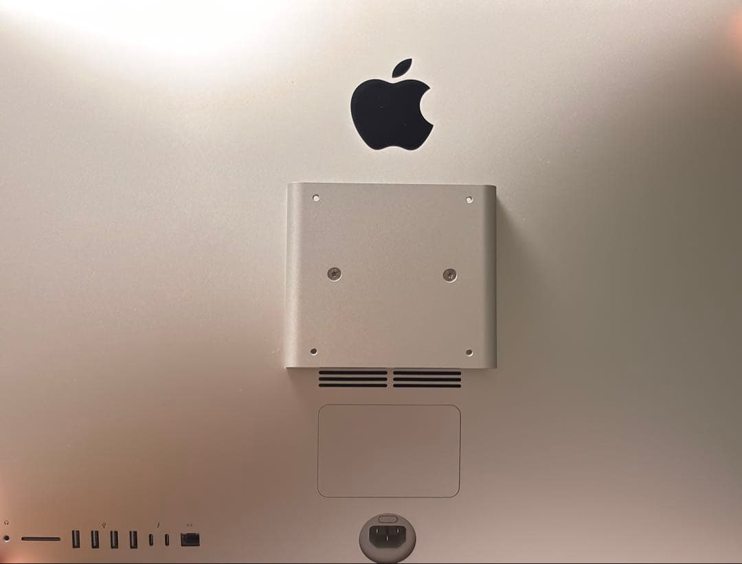 Apple iMac 27 本体Core i9 Radeon Pro 580X