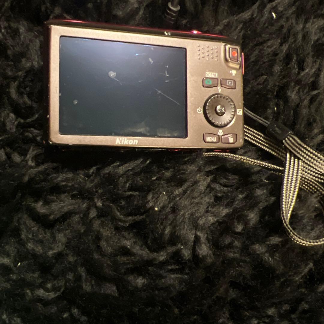 H*t様 Nikon COOLPIX S6300 赤 デジタルカメラ 動作⚪︎