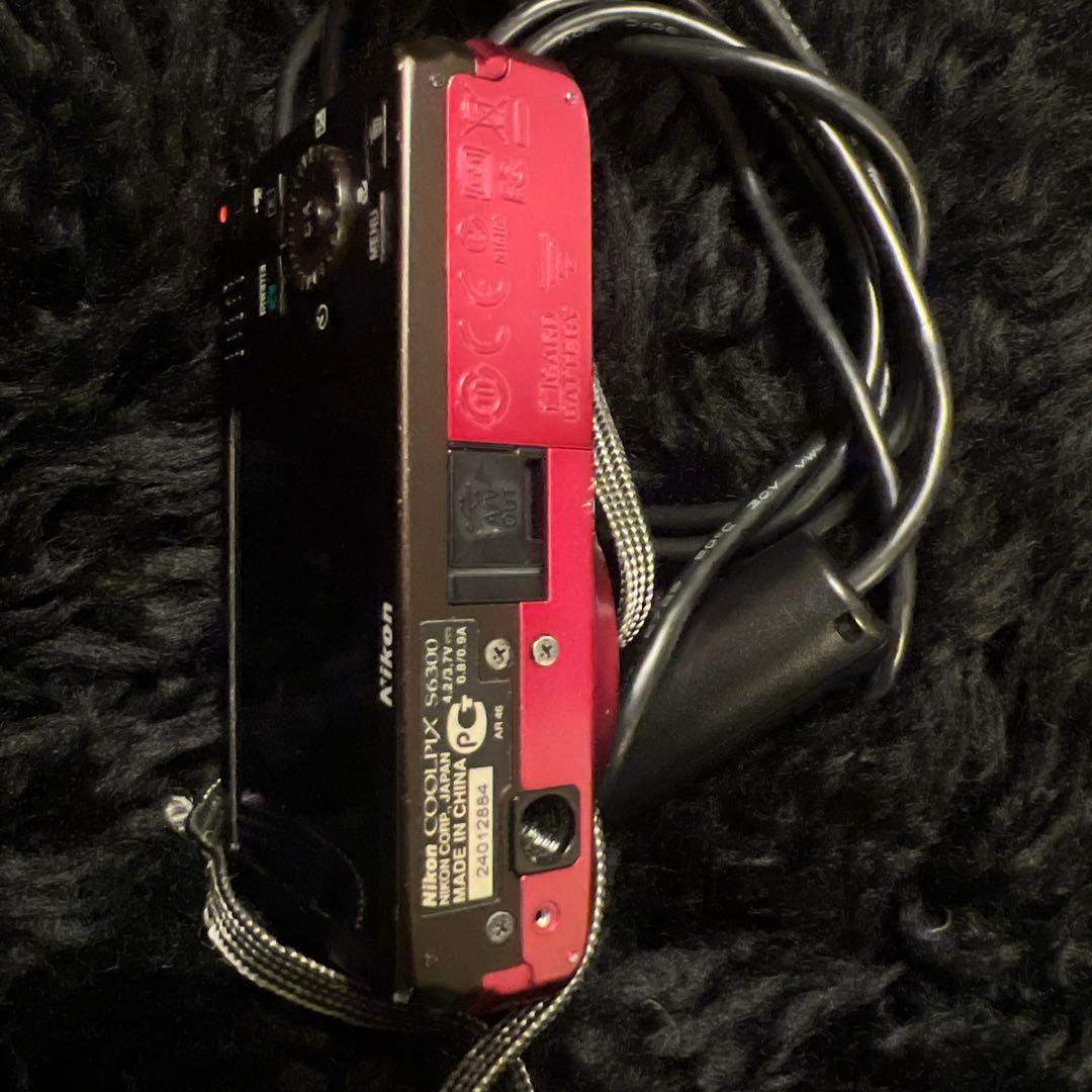 H*t様 Nikon COOLPIX S6300 赤 デジタルカメラ 動作⚪︎