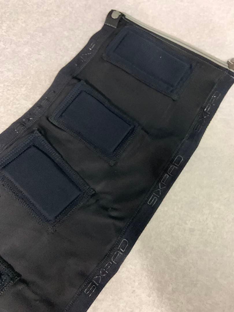 Mサイズ　シックスパット　パワースーツコアベルト、コントローラ付