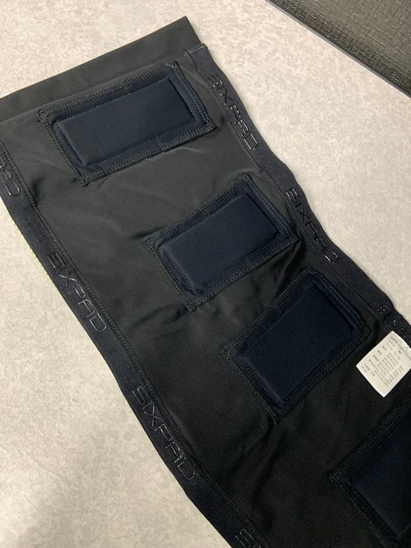 Mサイズ　シックスパット　パワースーツコアベルト、コントローラ付