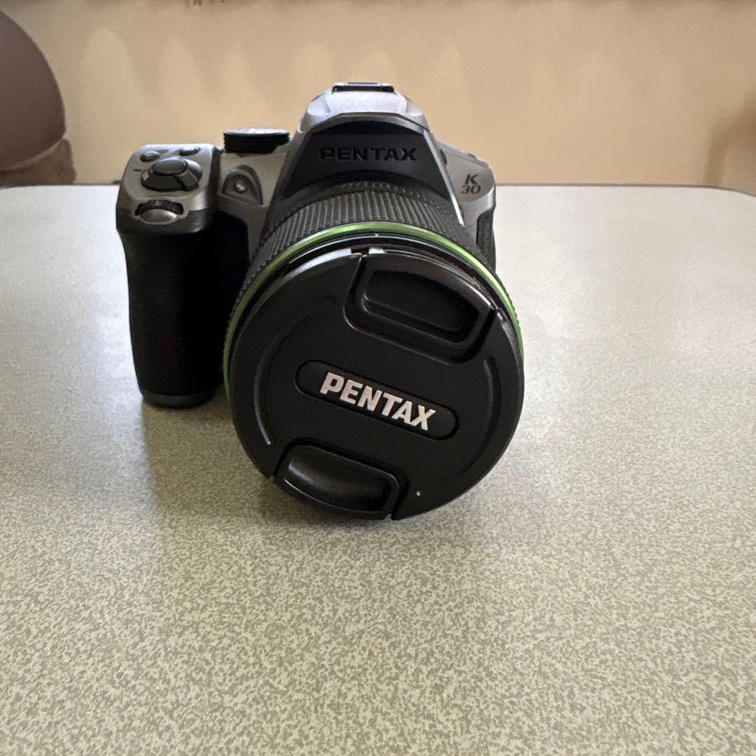 PENTAX k30デジタル一眼レフカメラ 18-55mm
