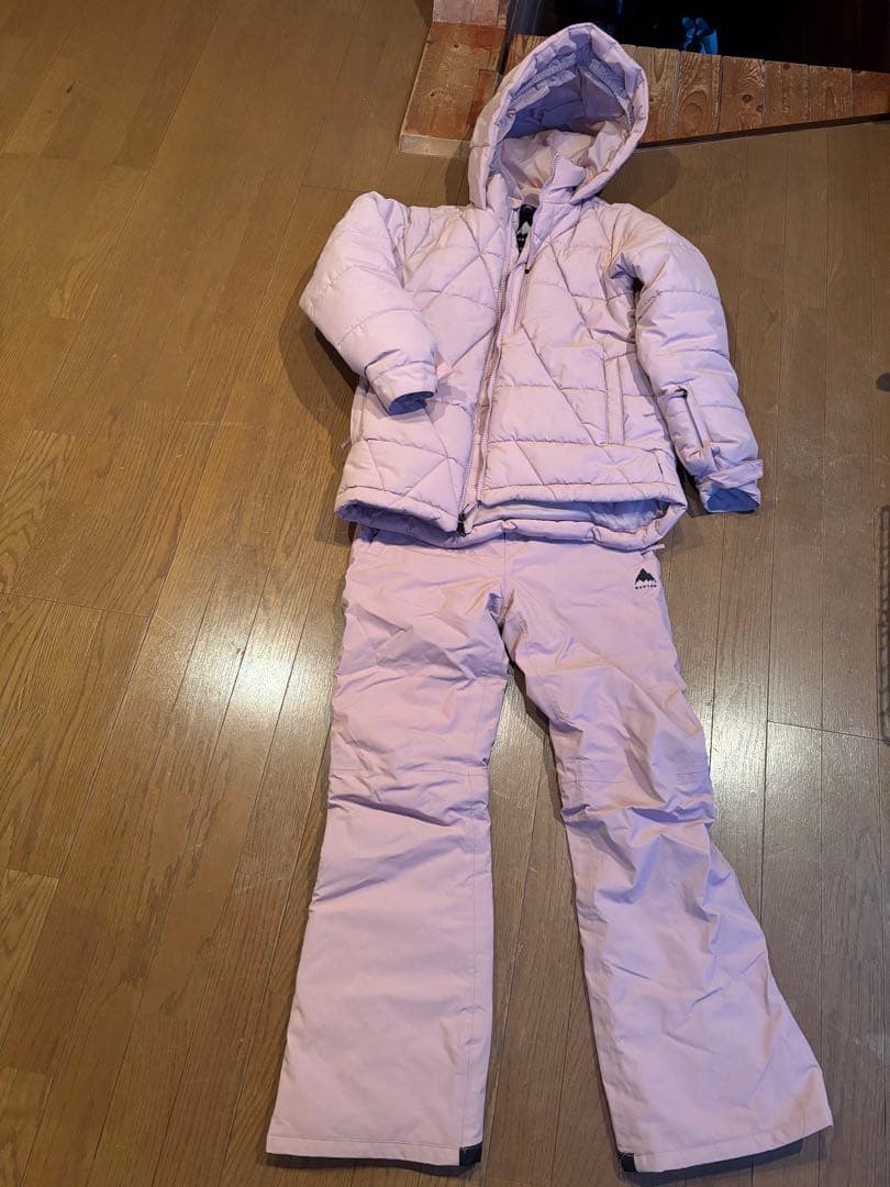 バートンスノーボードレディースウェア　　ピンクMセットアップ　美品