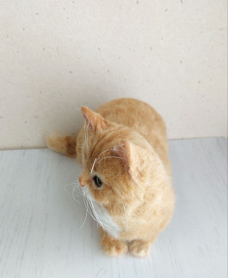 羊毛フェルト　猫(マンチカン)