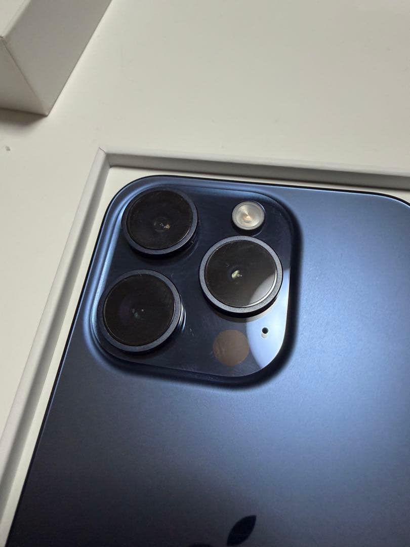 Apple iPhone 15 Pro ブルーチタニウム 256GB 本体