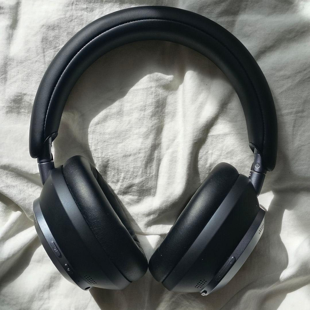 集中したい大人へ。高性能ノイズキャンセリングヘッドフォン