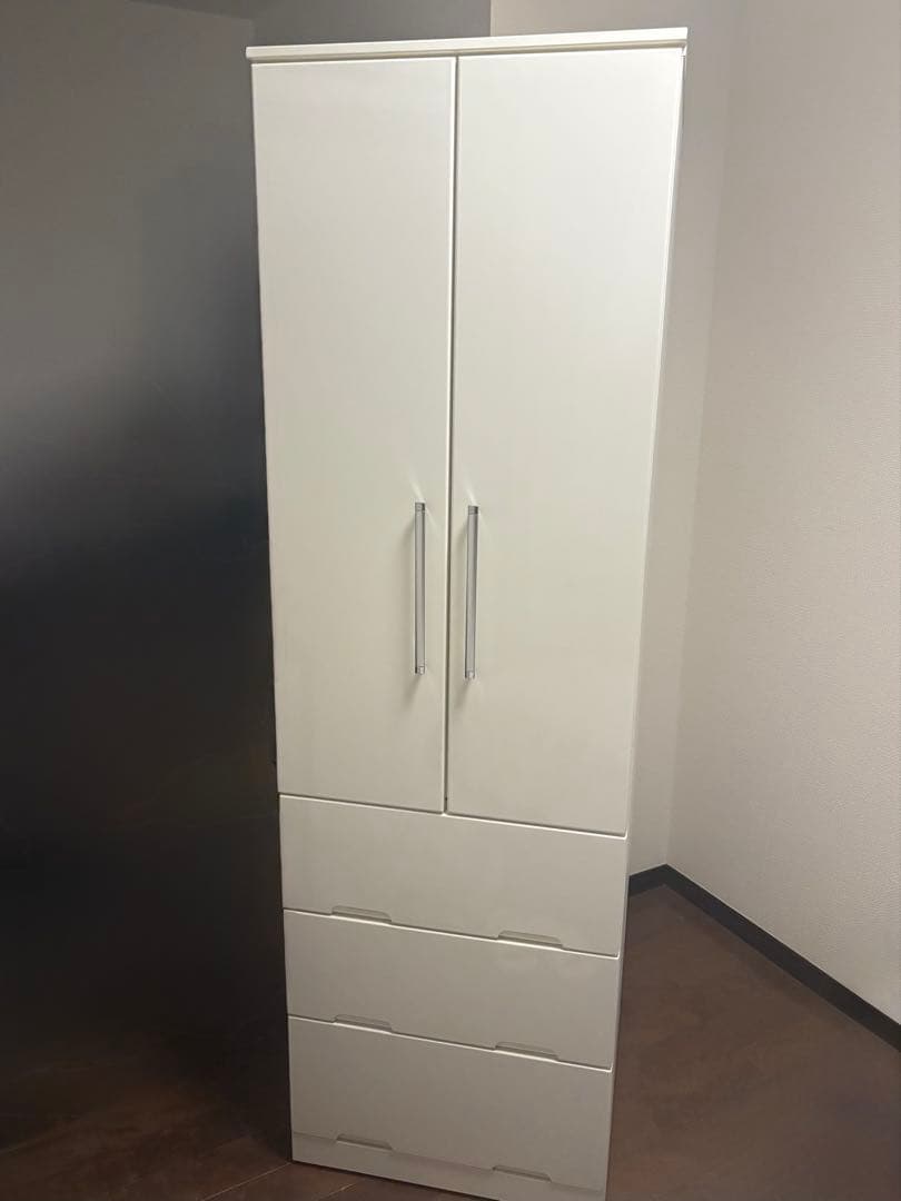 ニトリ　ワードローブ　タンス　（ホワイト）