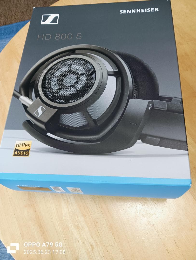 SENNHEISER　ヘッドフォンHD800S