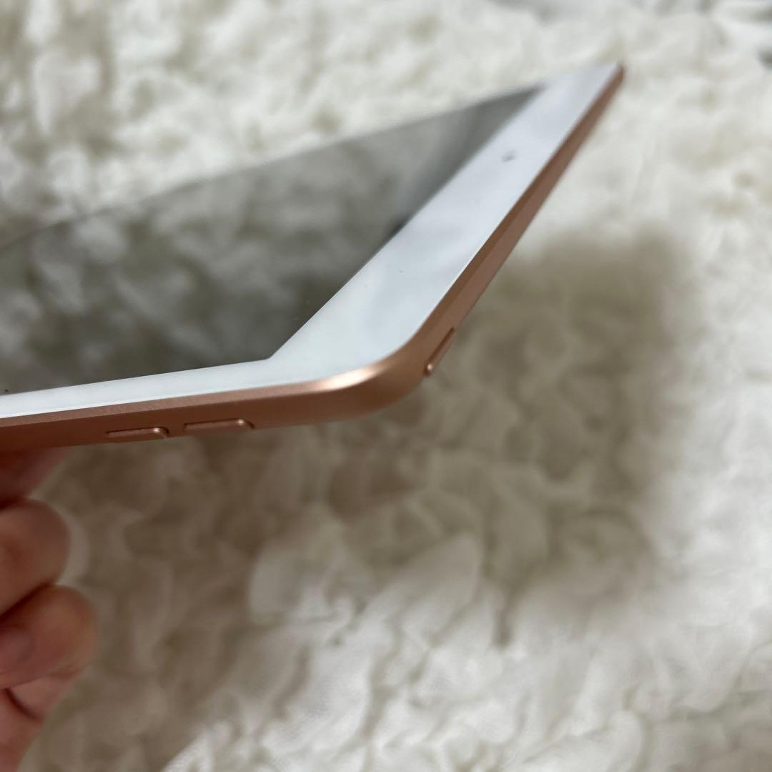 ゴールド iPad 本体　32GB