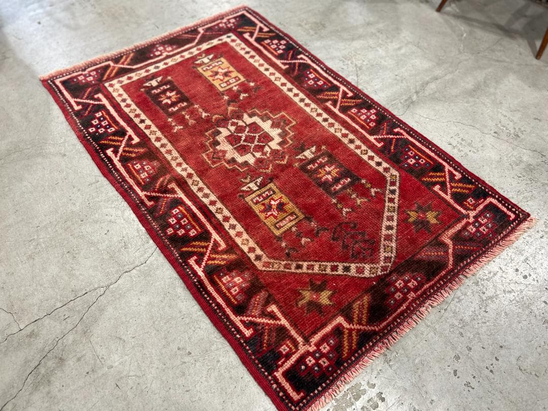 【60's Vintage rug】118×77cm　トルコ　ミフラーブ　ラグ