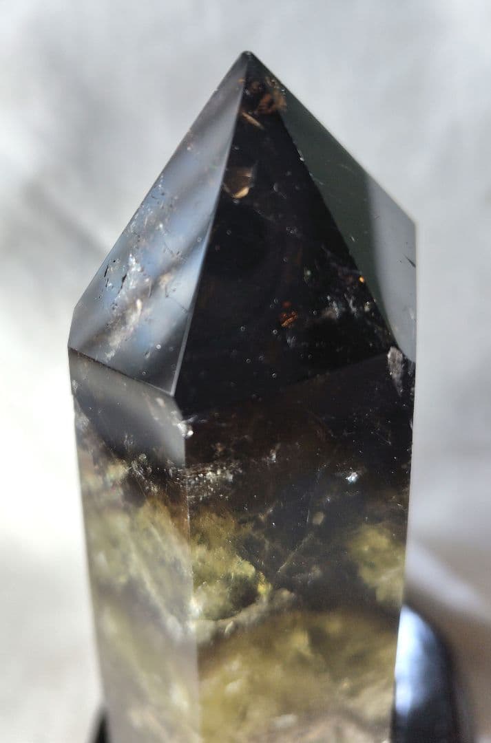 魔晶ゼウス スモーキーシトリン タワー｜台座付き 732g