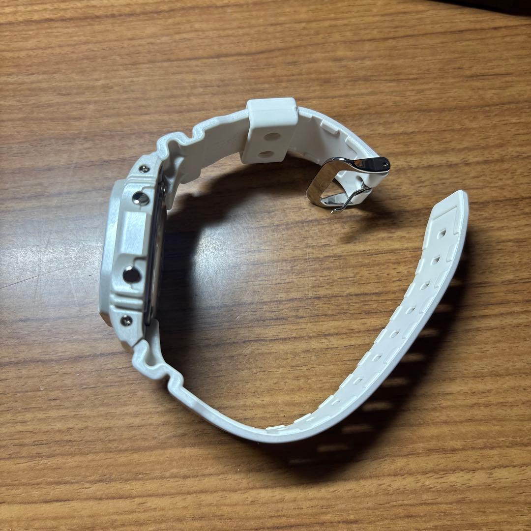 カシオ　GLS-5600KL-7JF ホワイト