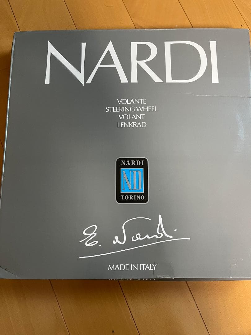 【新品未使用 正規品】ナルディ N130 360mm BKレザーBKスポーク