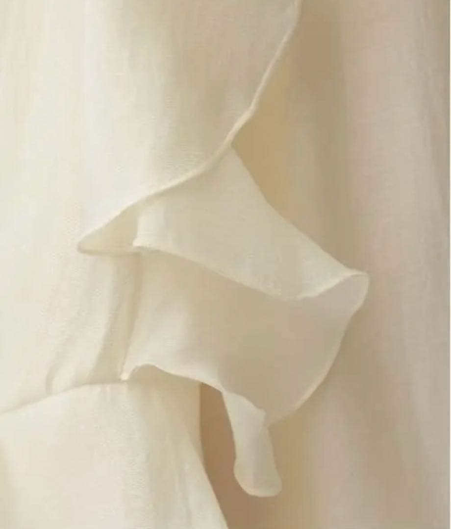 【セレモニー】A part by アパートバイ C*フリルスリーブブラウス