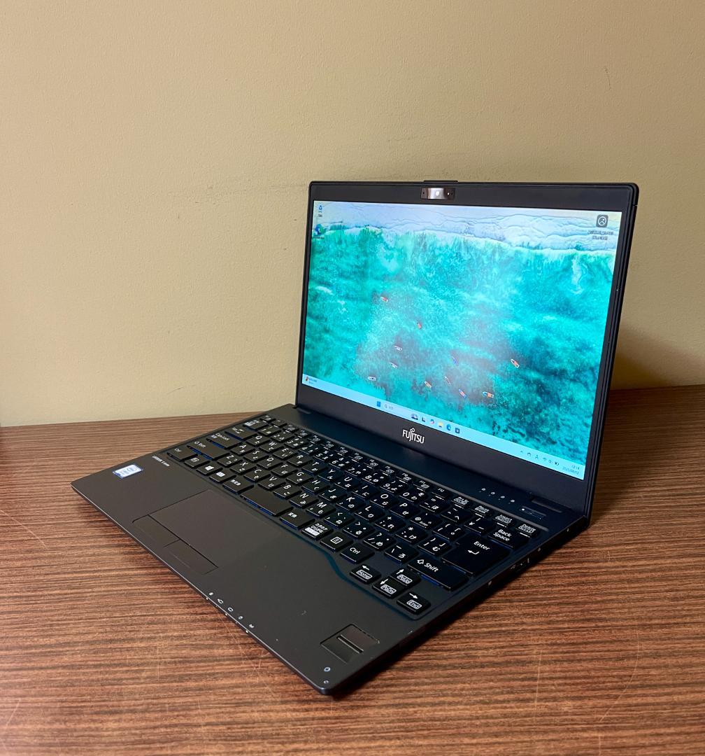 LIFEBOOK U938/S - 高性能、フルHD、i5、8GB、256GB