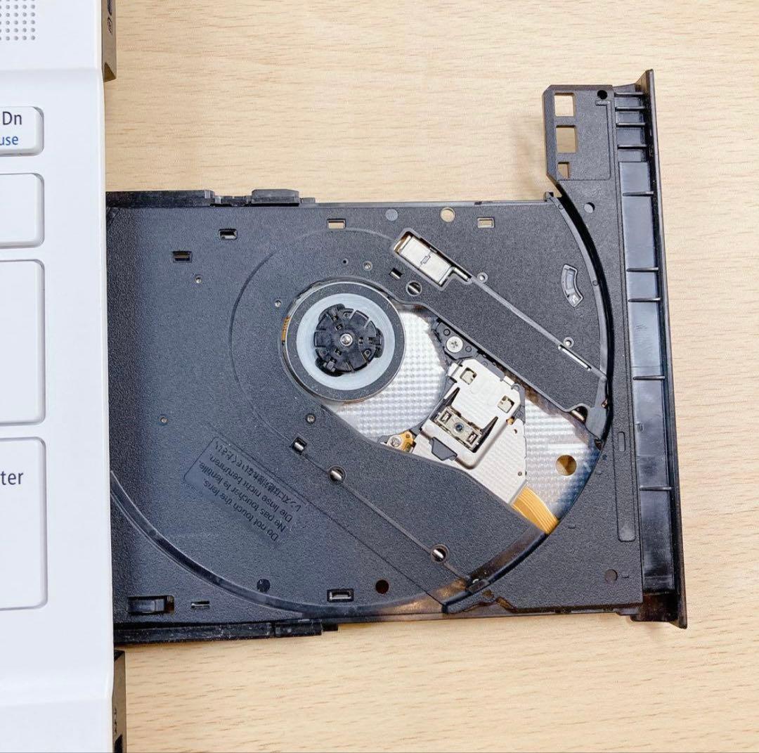 容量1000GB★ Windows11★カメラ 付きNECホワイトノートパソコン