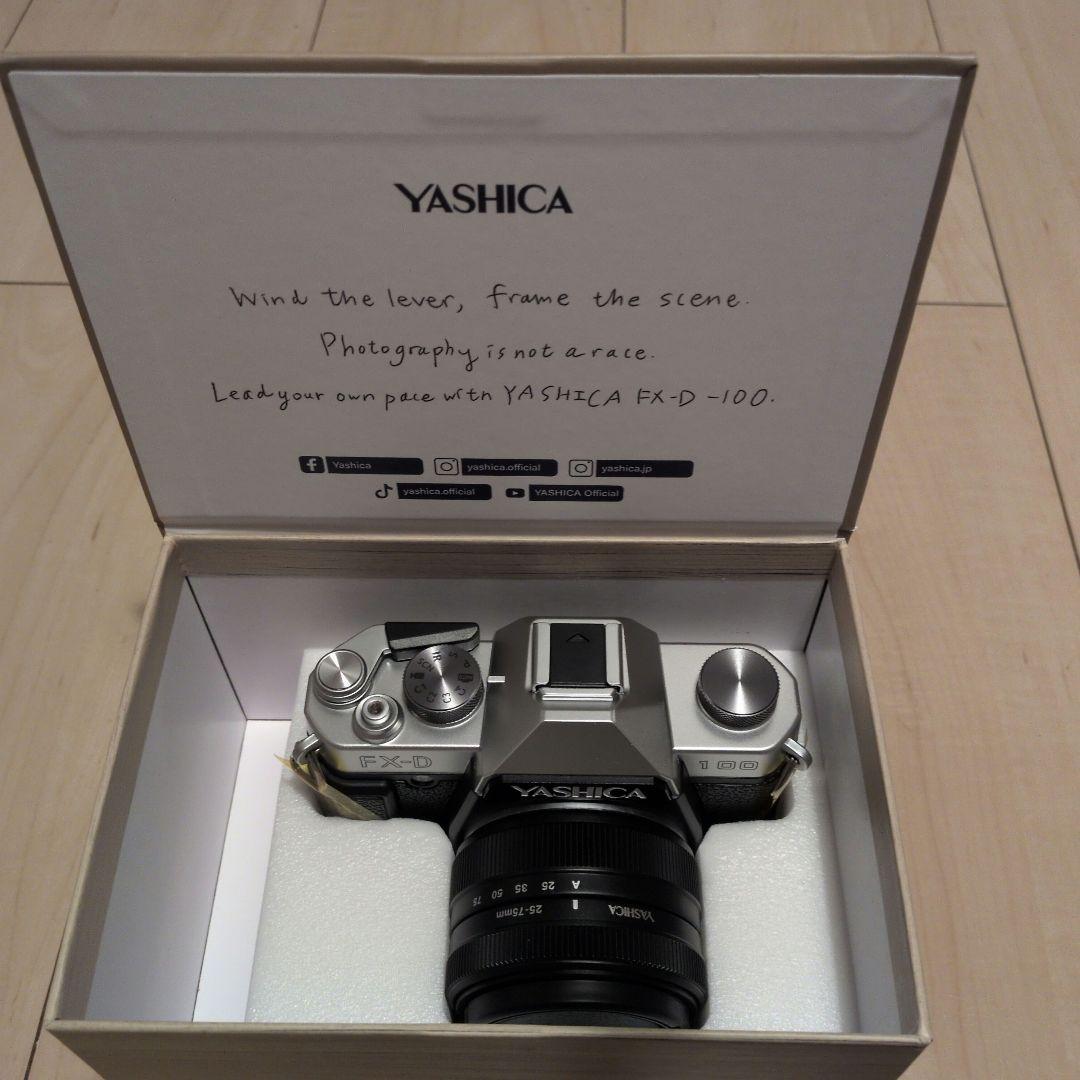 YASHICA FX-D100 デジタルフィルムシミュレーションカメラ