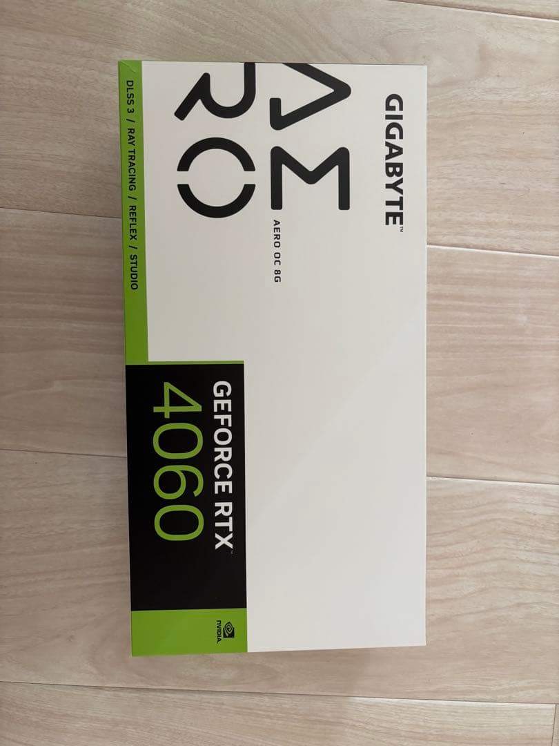 GIGABYTE GeForce RTX 4060 本体