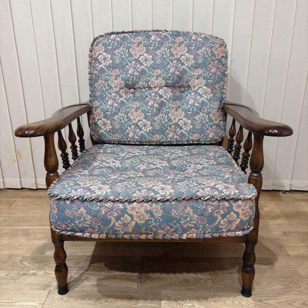 ②美品 カリモク WC6000 肘掛け椅子 1P一人掛けソファ 花柄 コロニアル