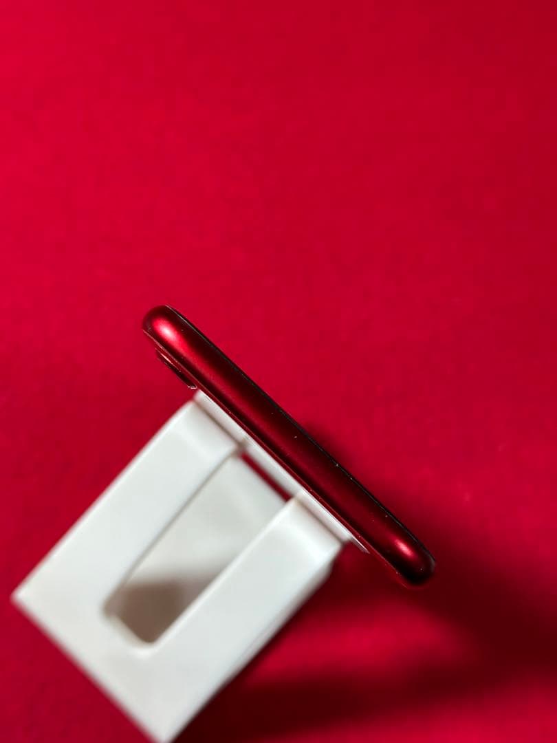 【7547】iPhone SE3第3世代レッド 128GB simフリー