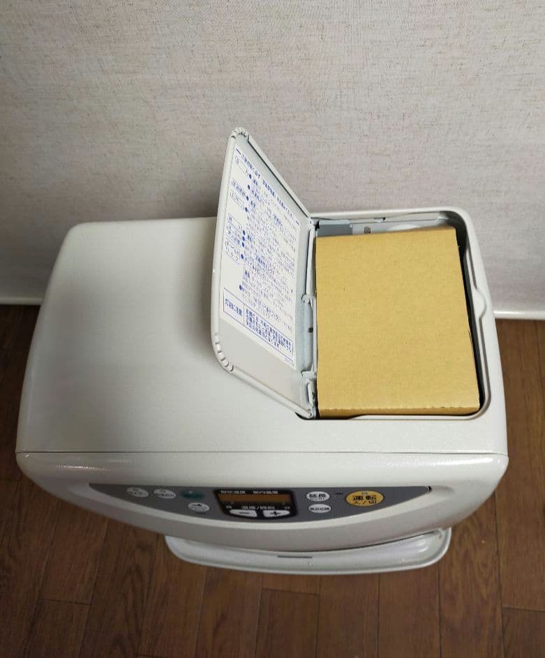 石油ファンヒーター　コロナ　FH-DG3212Y