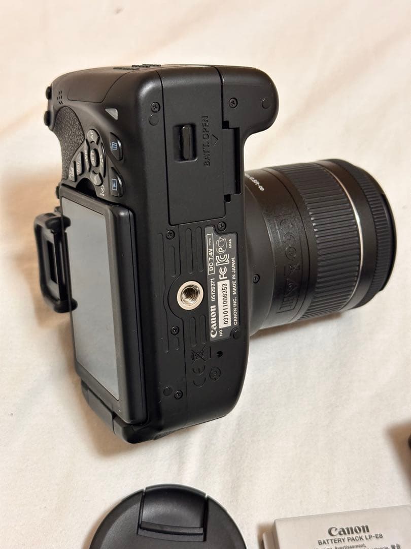 Canon EOS Kiss X6i ＋18-55 F4-5.6 IS STM