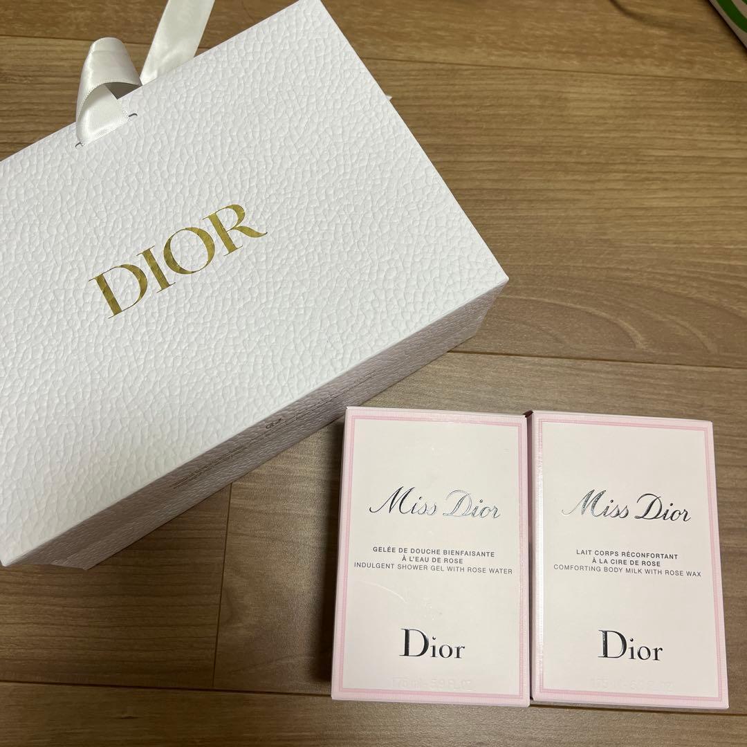 Dior ミスディオール　シャワージェル　ボディミルク